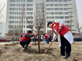 我院组织开展“学雷锋、植新绿、树新风”主题党日活动